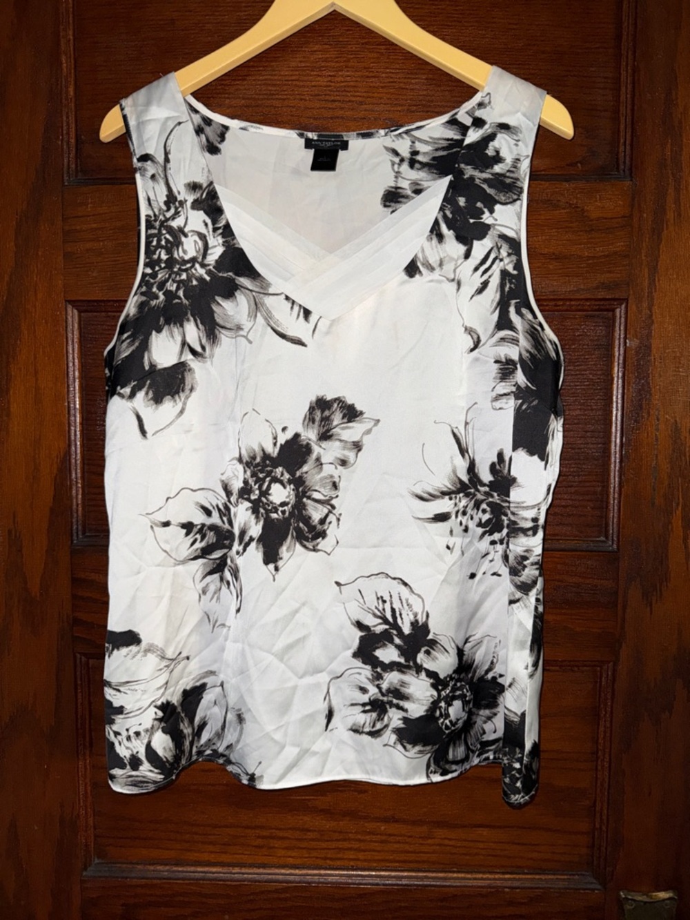 Large Ann Taylor Floral Sleeveless Blouse